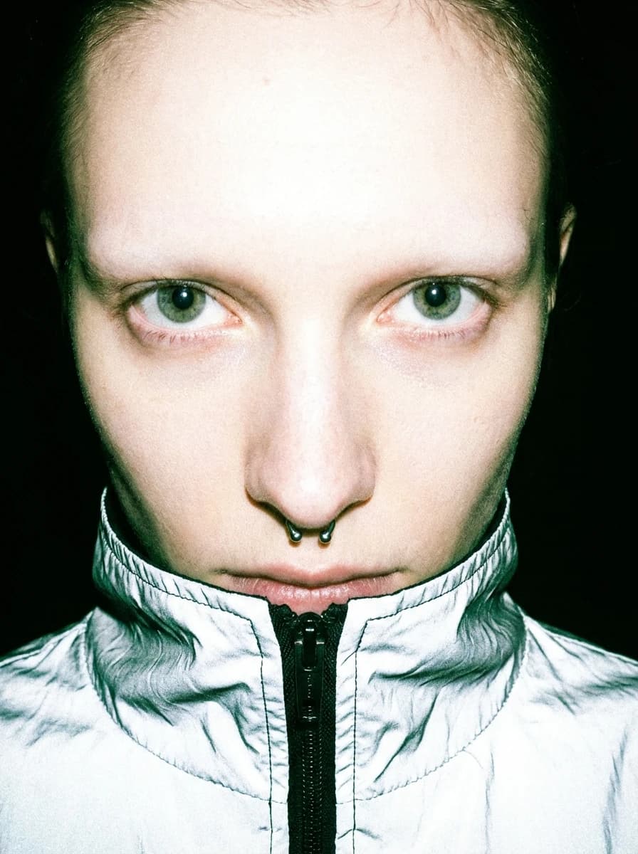 Fujifilm Superia X-TRA 400 fashion photography example 3