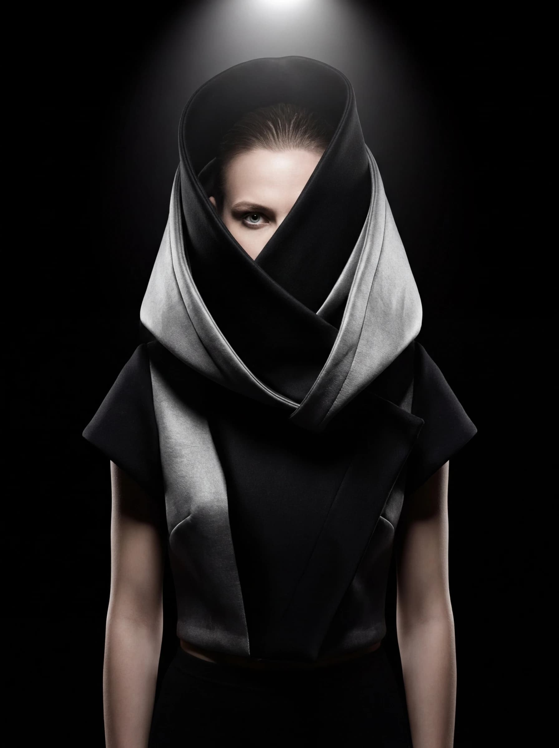 High Fashion Avant-Garde fashion photography example 2